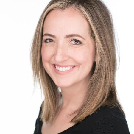 Headshot photo of Adrienne Allnutt